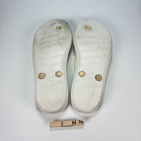 FitFlop iQushion Ergonomic White Flip Flops Comfort Sandals Women’s Size 8 - Picture 7 of 7